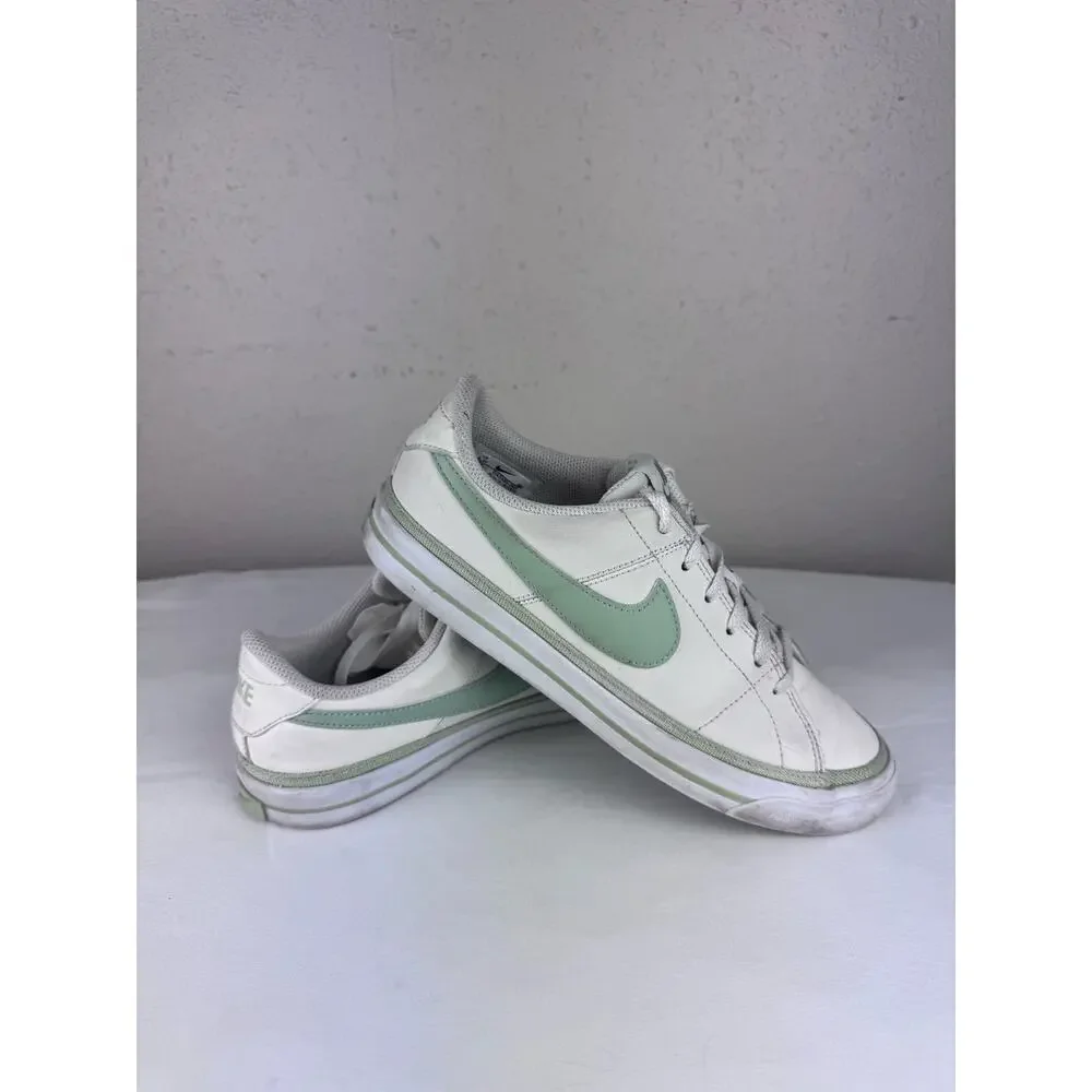 Nike Court Legacy Sneakers in Honeydew Color Juniors size 6.5
